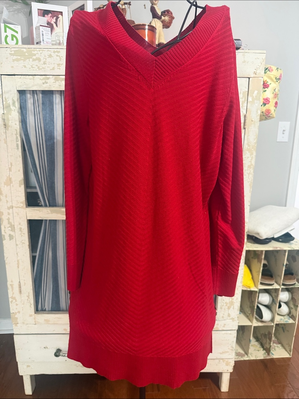 Women's Red V-Neck Knit Dress